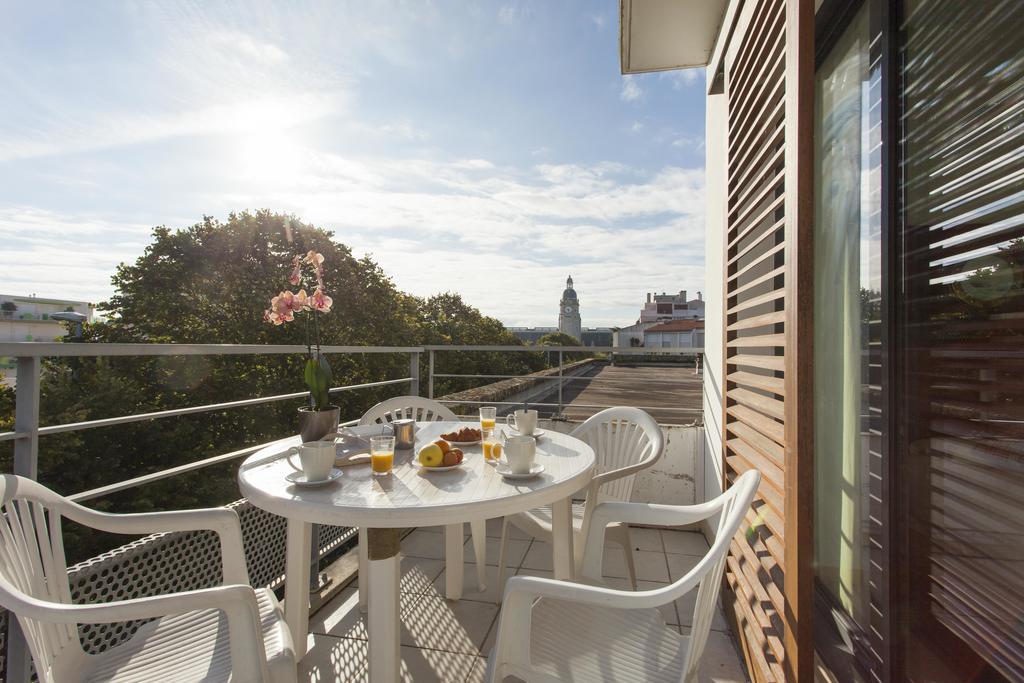 Hotel Les Gens De Mer La Rochelle La Rochelle  Ngoại thất bức ảnh