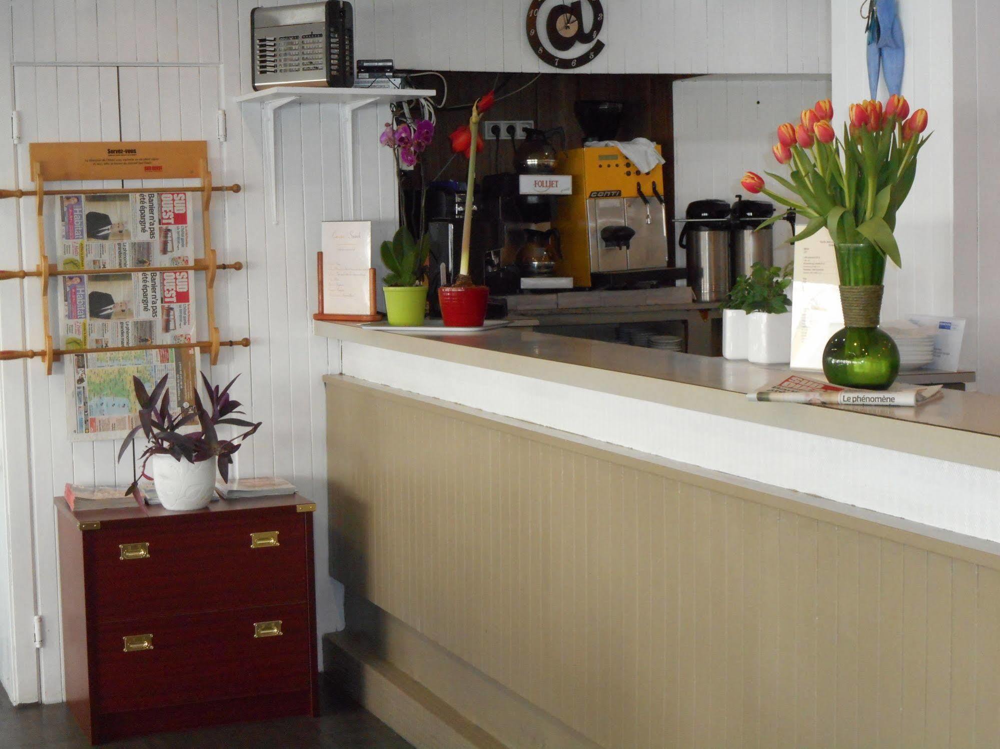 Hotel Les Gens De Mer La Rochelle La Rochelle  Ngoại thất bức ảnh