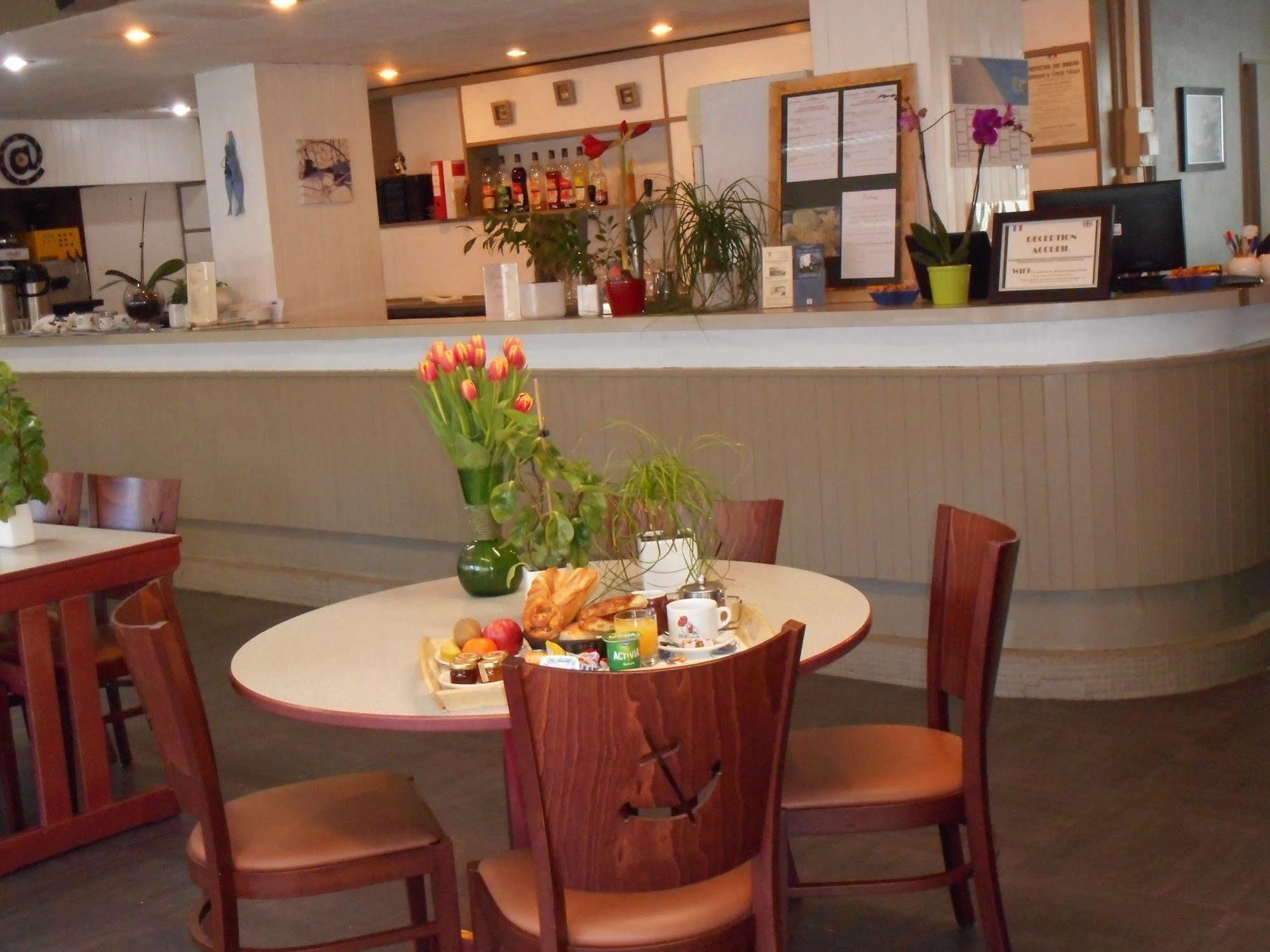 Hotel Les Gens De Mer La Rochelle La Rochelle  Ngoại thất bức ảnh
