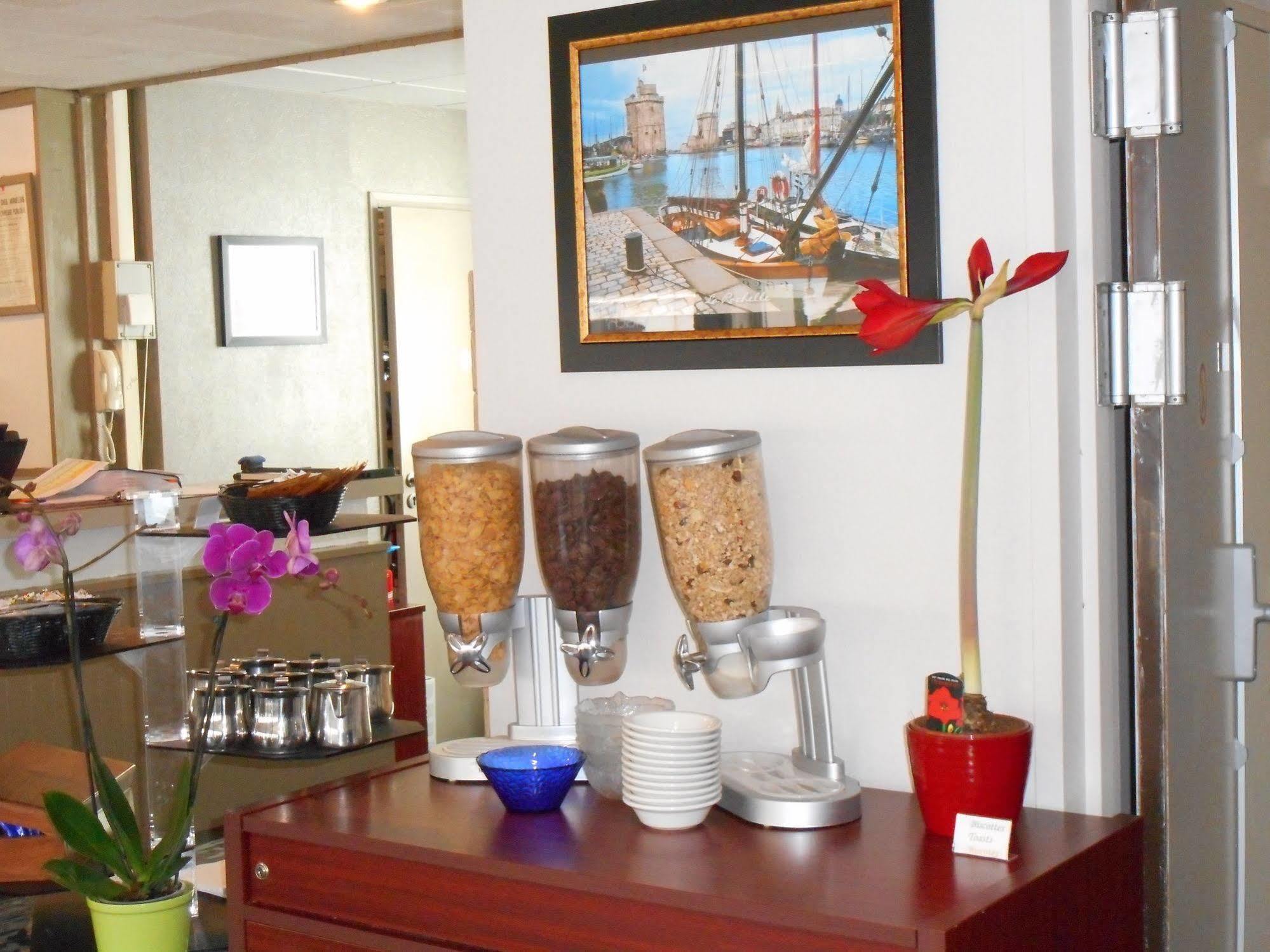 Hotel Les Gens De Mer La Rochelle La Rochelle  Ngoại thất bức ảnh